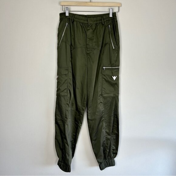RETROFÊTE Mia bomber jacket & Kira jogger satin set Army Green - Picture 12 of 16
